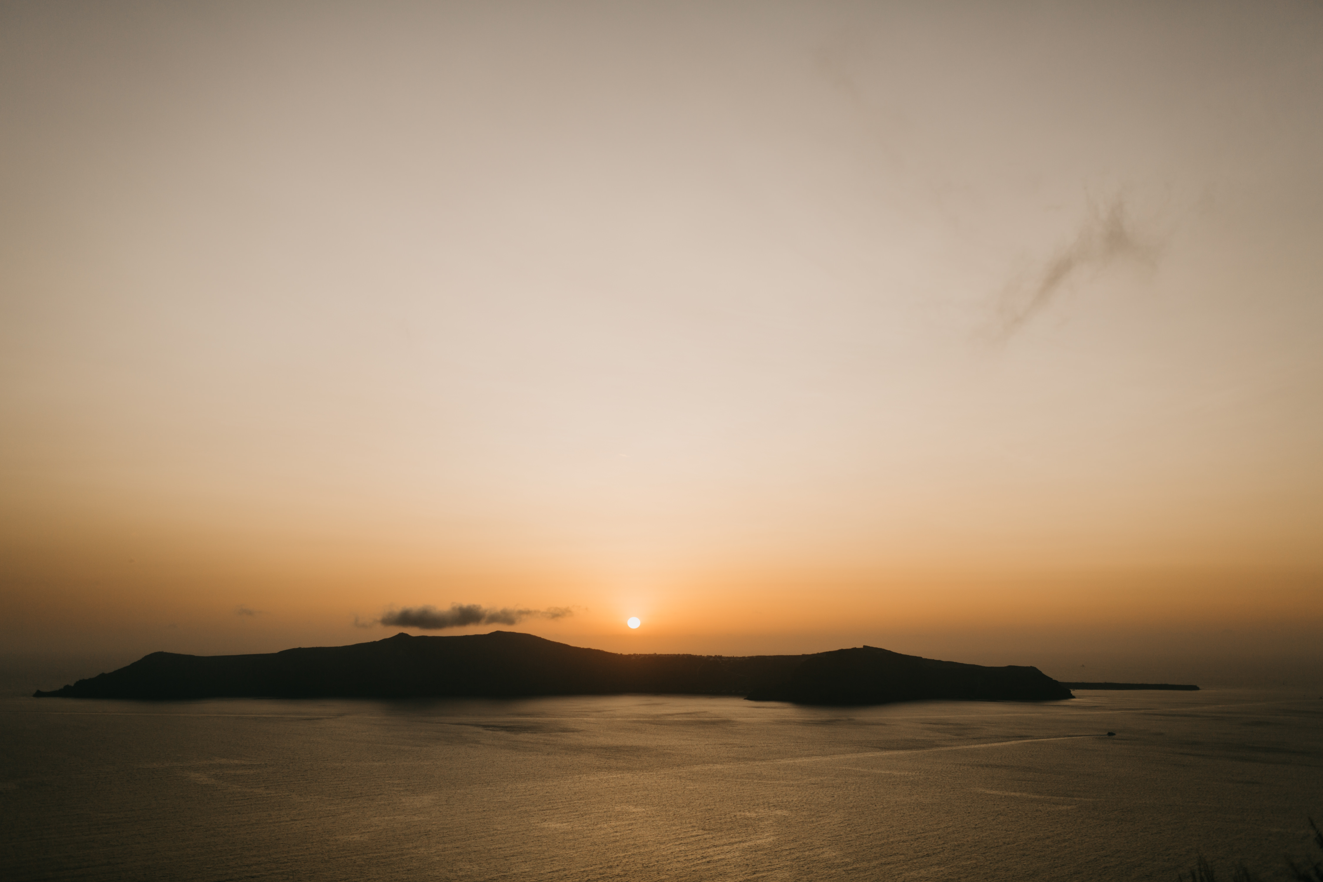 Santorini Cliff, Greece, Destination Wedding Photographer 